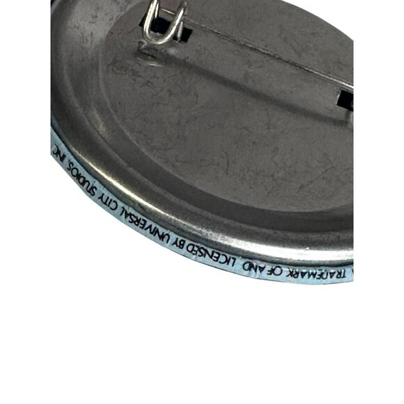 1982 ET The Extra Terrestrial w/Elliot Promo Button Pin Pinback Vintage - Picture 6 of 6